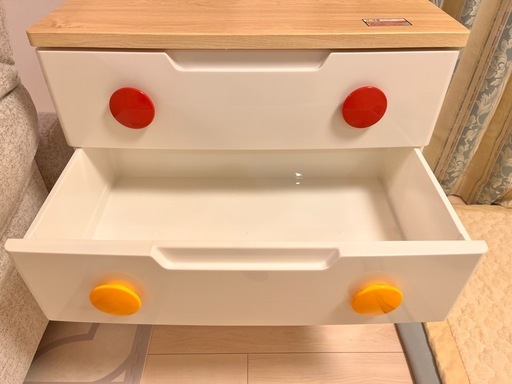 4段チェスト