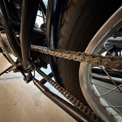 SR400 オートバイ　chopper ワンオフパーツ多数の画像