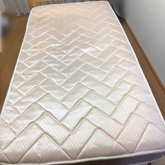決まりました。シングルベット　マットレス付きの画像