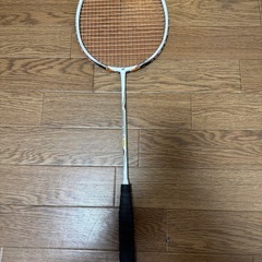 バトミントンラケットの画像
