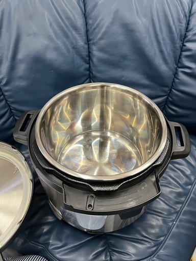 インスタントポット 電気圧力鍋 美品