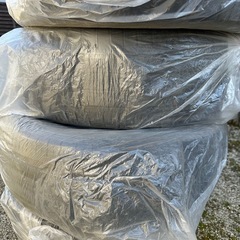 ノーマルタイヤの画像