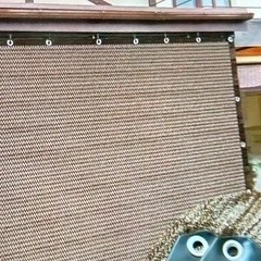 とても大きいネットメッシュ生地の日よけの画像