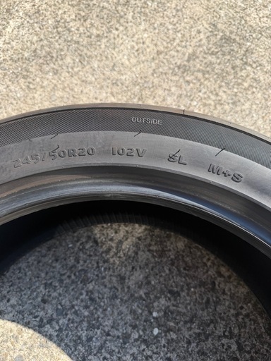 24年製 ゼナ ARGUS-UHP 245/50R20 4本 8,000km走行