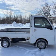 軽トラ　エアコン　5MT　4WD 低走行　車検R9.04 の画像