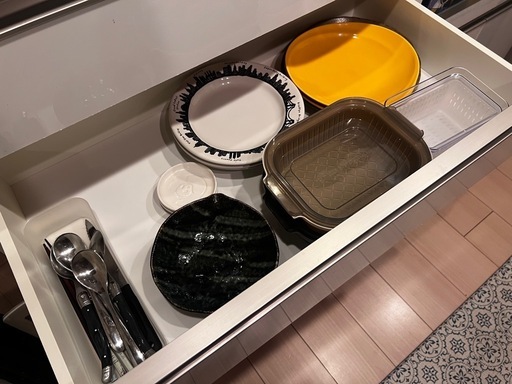 食器棚