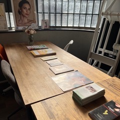 材木屋さんからオーダーメイドの机
の画像