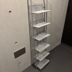 スチールシェルフの画像