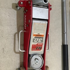 値下げ可　3tフロアジャッキの画像