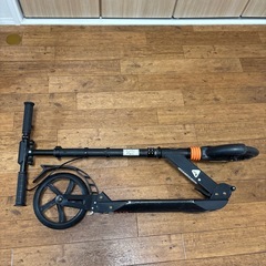 折りたたみキックボードの画像