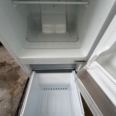 ヤマダ電機 2ドア冷蔵庫 YRZ-F15J 2023年製156Lの画像