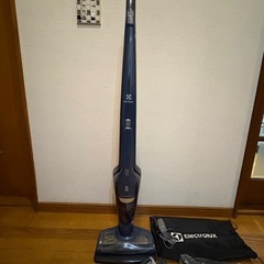 ワイヤレス　サイクロン掃除機の画像