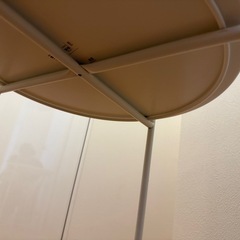IKEAサイドテーブルの画像