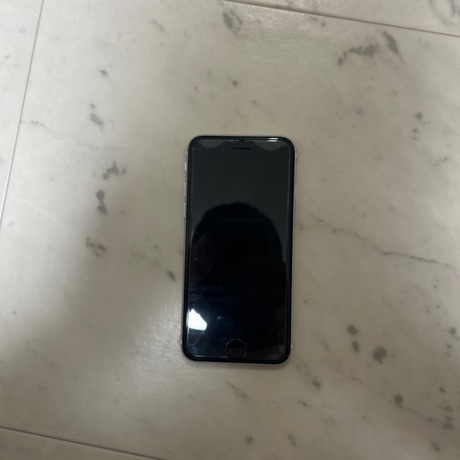 中古iphone SE2