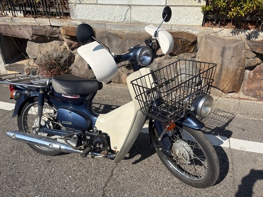 ホンダ プレスカブ　AA01 インジェクション　4st 実働