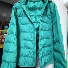 优衣库 UNIQLO KIDS 160 中綿ジャケット グリーン フード付き 防寒用 非ダウンの画像