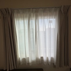 ニトリ　遮光1級・遮熱・防炎カーテン　幅100×丈135cmの画像