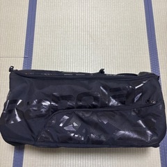 Babolat テニスラケットバッグ　ダッフルバッグの画像