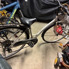 通学用　自転車　6段変速の画像