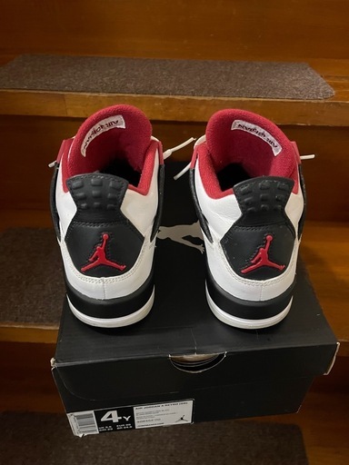 ナイキ Nike Air Jordan 4 Retro Fire Red 23cm