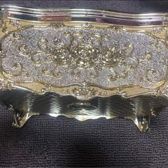 新品　ゴールド　ゴージャス　ティッシュケースの画像