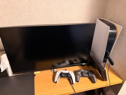 PS5一式 本日まで！かなりお得。調べてもらえれば解ります！