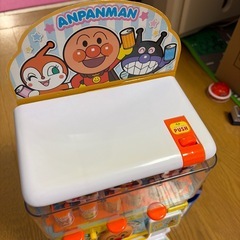 アンパンマン　自動販売機の画像