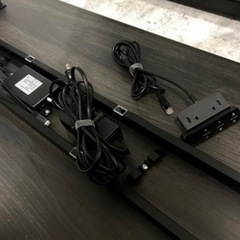 昇降デスクの画像