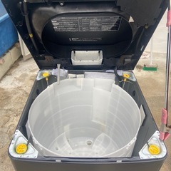 送料・設置込み可🉐表示価格より10%OFF🉐洗濯機　5.5kg Hisense 2022年【分解クリーニング済み】の画像