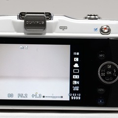 OLYMPUS PEN Mini E-PM1 レンズセット ショット数少ないの画像