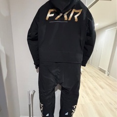 FXR スノーウェアの画像