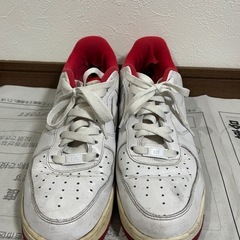 NIKE AIR FORCE 1 白×赤 の画像
