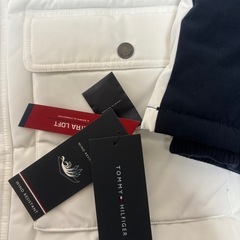 TOMMY HILFIGER ダウンジャケットの画像