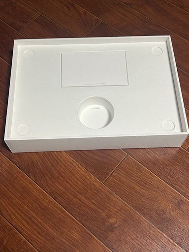 MacBook Air 13インチ M1 8GBスペースグレイ (
2020)