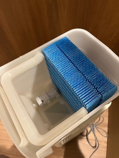 シャープ 加熱気化式加湿器 HV-L75-W 2021年製