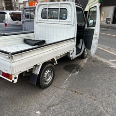 三菱軽トラックの画像