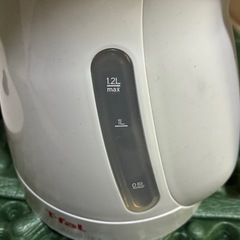 T-fal  電気ケトル　1.2リットル　説明書ありの画像