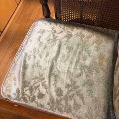 カリモク コロニアル 肘掛け椅子 一人掛け シングルソファの画像