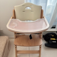 良品 ビヨンド ジュニア ハイチェア Abiie オリーブ beyond 木製の画像