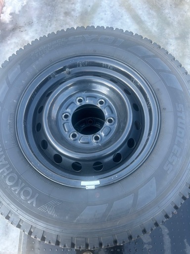 195/80R15 スパイクタイヤ
4本 ☆ピンスパイクタイヤ スノー☆ ホイルローダー・タイヤショベル用