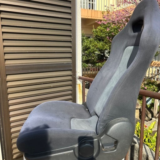 32スカイライン助手席シート