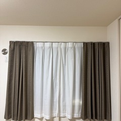 カーテン 
2セット バラ売り可の画像
