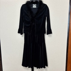 パーティ服の画像