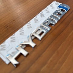 ハイブリッドエンブレムの画像