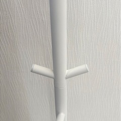 省スペース　ランドセルラック ホワイト 高さ100cm フック付き 耐荷重10kg  美品の画像