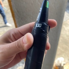 バドミントンラケットの画像