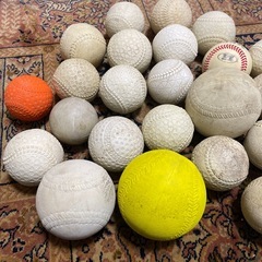野球ボール22個まとめての画像