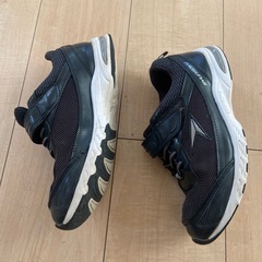 瞬足　23.5cm  黒の画像