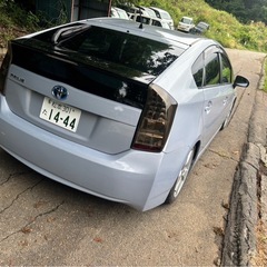 30 プリウス　車検1年付の画像