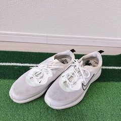 レディースゴルフ　スカート、シューズセットの画像